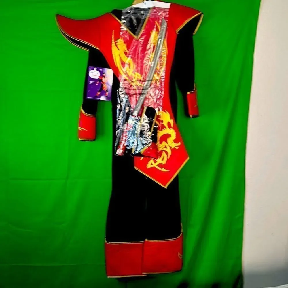 NWT Ninja Costume with Accessories Size 8-10.  Dress up Cosplay
